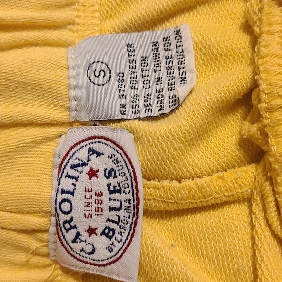 𝅺CAROLINA Blue | Yellow Capris - Picture 6 of 6